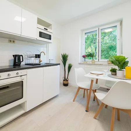 Apartment Og2 M With Balcony - 10 Min To Salzburg Freilassing