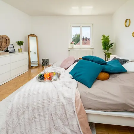 Apartment Og2 M With Balcony - 10 Min To Salzburg *
