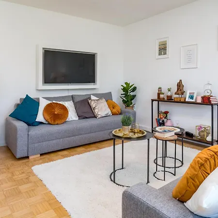 Og2 M With Balcony - 10 Min To Salzburg *